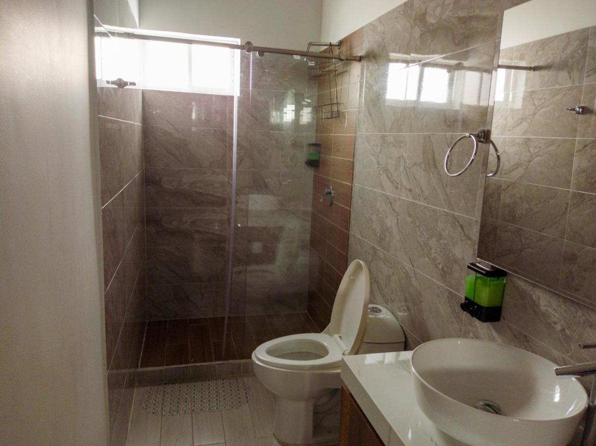 Hotel Boutique La Casa De Piedra Кали Екстериор снимка