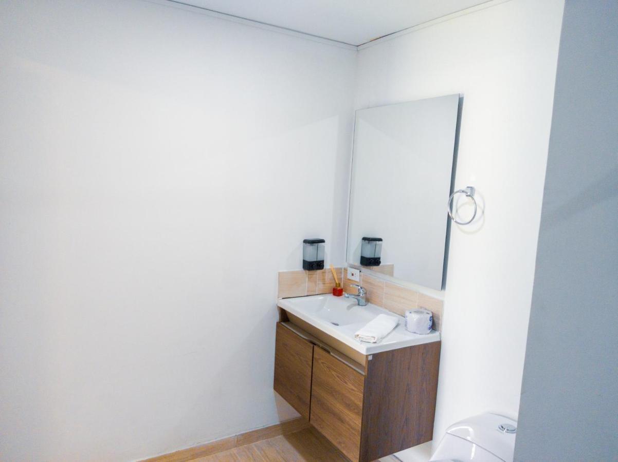 Hotel Boutique La Casa De Piedra Кали Екстериор снимка
